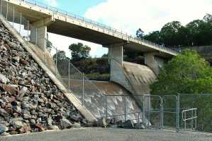 HINZE DAM 2006(028)